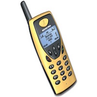 
Benefon iO posiada system GSM. Data prezentacji to  1999.