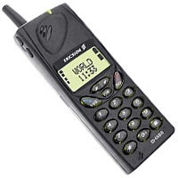 
Ericsson SH 888 posiada system GSM. Data prezentacji to  1998.