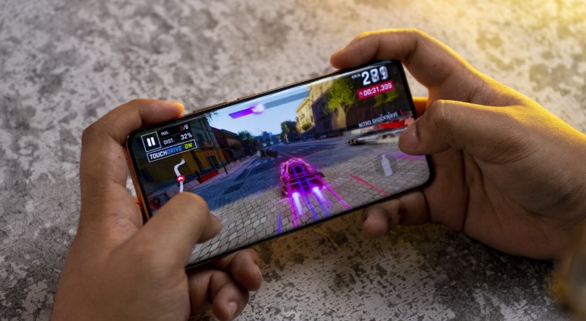 Best Phones with the Best Battery Life for Gaming in 2025