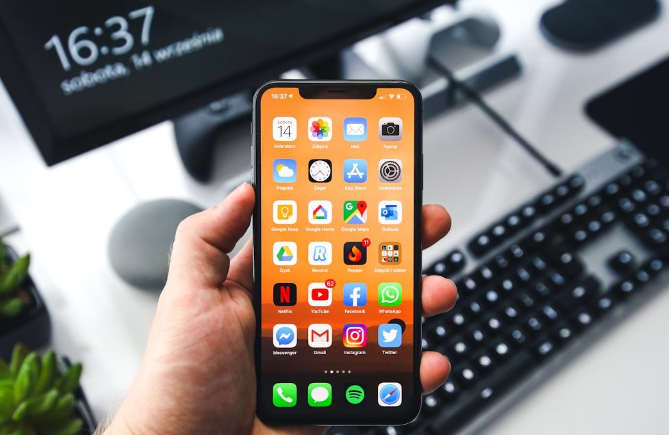 What to Install on Your iPhone Before Finals Hit: 10 Top Apps