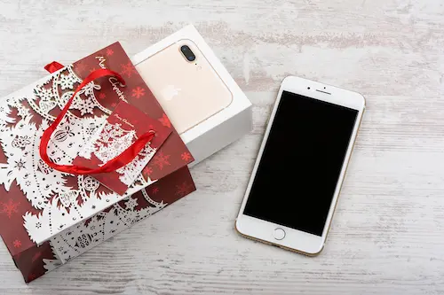 Christmas guide on how to safely buy used phone