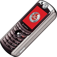 
Motorola E770 cuenta con sistemas GSM y UMTS. La fecha de presentación es  cuarto trimestre 2005. El dispositivo Motorola E770 tiene 32 MB de memoria incorporada. El tamaño de la pa
