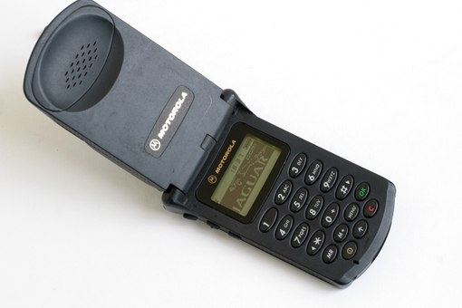 Motorola StarTAC 130 - descripción y los parámetros