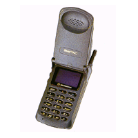 
Motorola StarTAC 75 posiada system GSM. Data prezentacji to  1997.