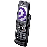 
Samsung Z630 posiada systemy GSM oraz HSPA. Data prezentacji to  drugi kwartał 2007. Urządzenie Samsung Z630 posiada 28 MB wbudowanej pamięci. Rozmiar głównego wyświetlacza wynosi 2.2